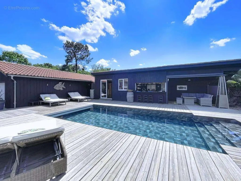 Piscine - Villa avec Piscine à Martignas-sur-Jalle