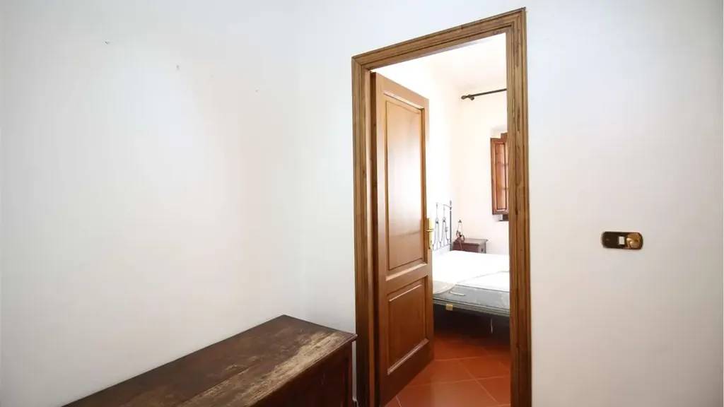 Entrée - Spacious Apartment with Courtyard in Buti