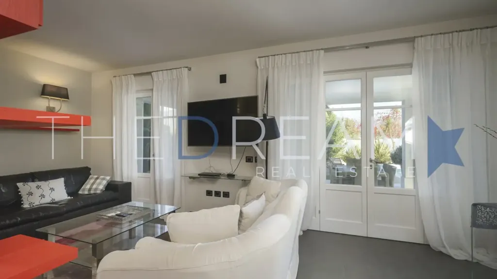 Elutuba - Spacious Villa in Forte Dei Marmi