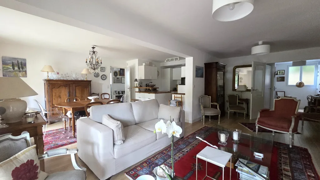 Séjour - Appartement Rénové avec Jardin à La Baule