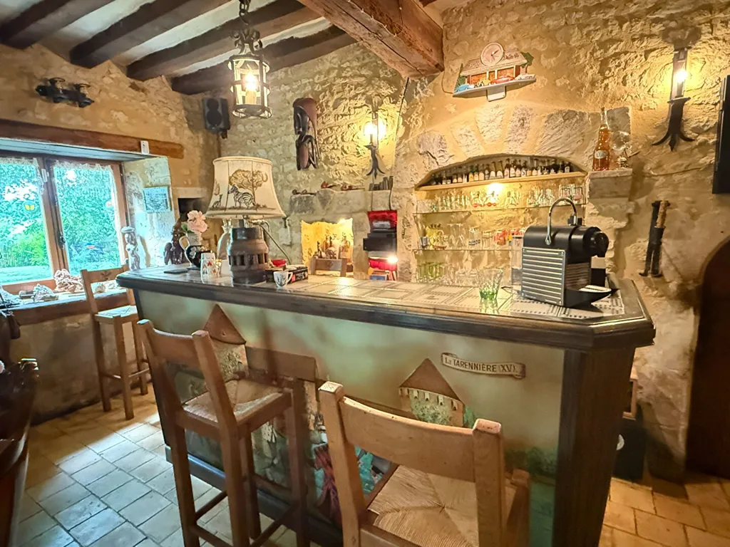Cuisine - Maison Ancienne avec Terrain Clos près de Chartres