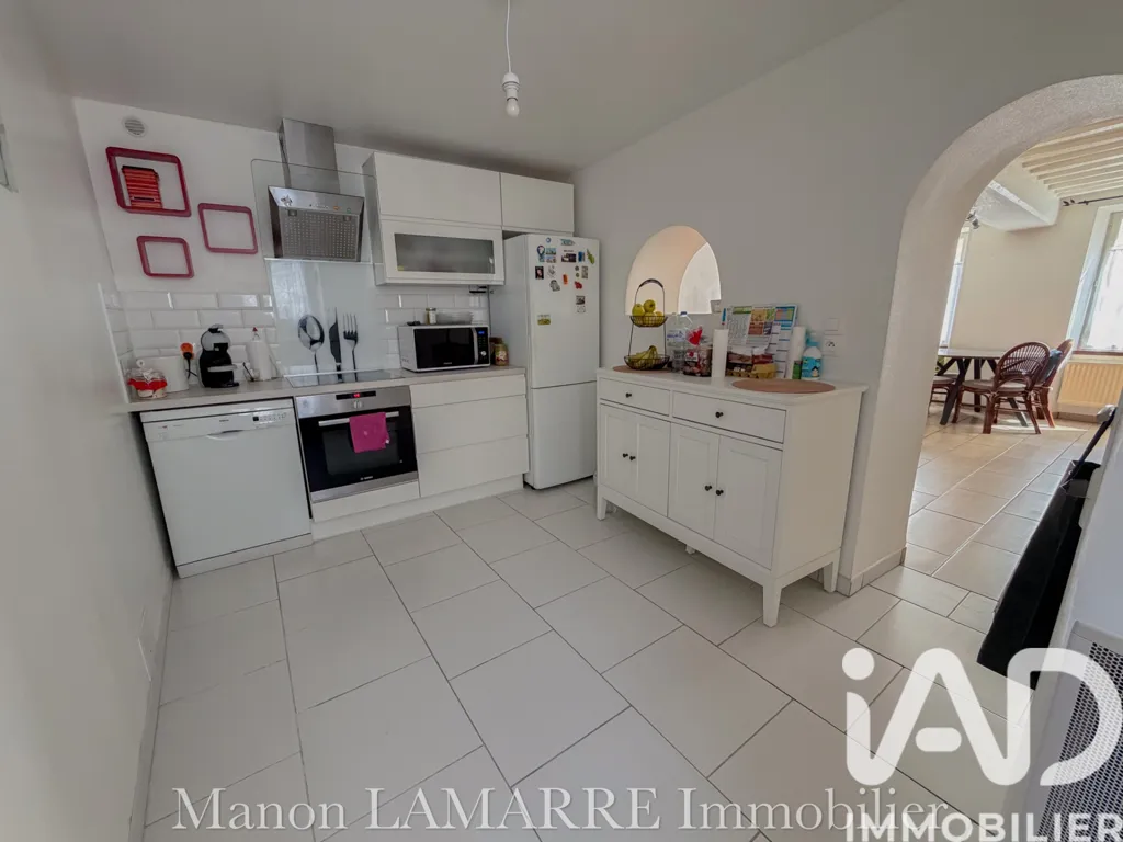 Cuisine - Maison avec Jardin et Terrasse à Vétheuil