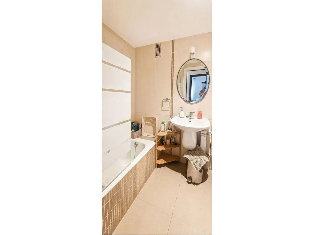 Salles de bain - Apartment with Terraces in Francisco de Vitoria
