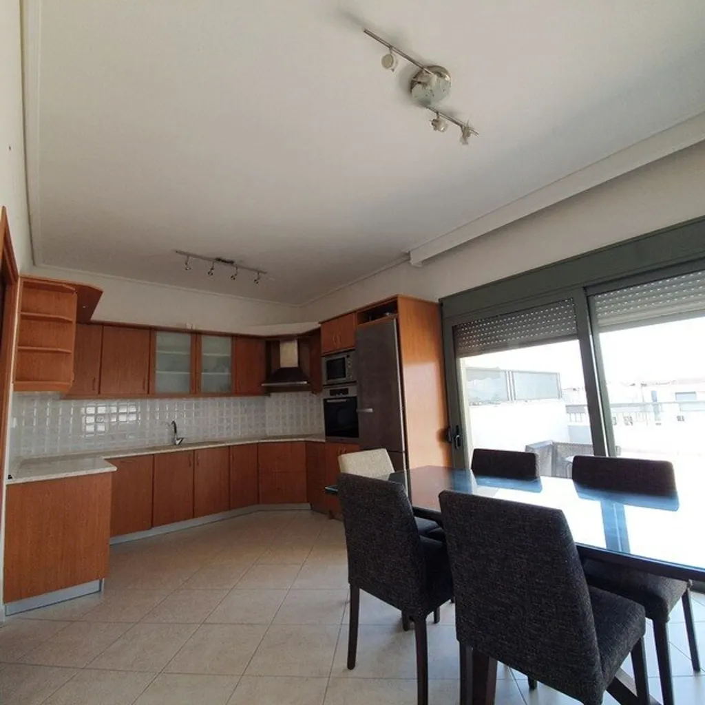 Sala da pranzo - Penthouse with Panoramic View in Trikala