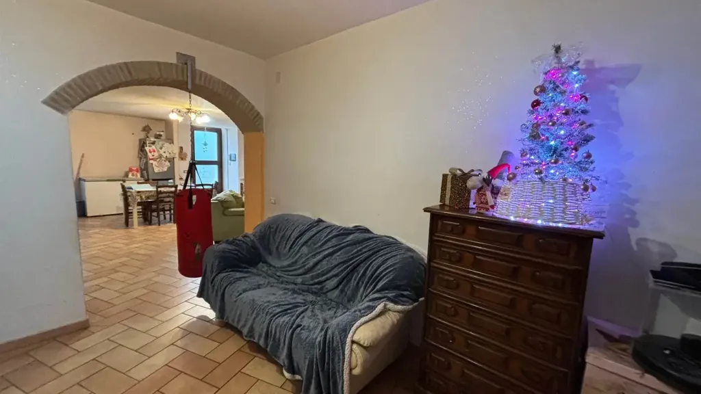 Séjour - Rustic Ground Floor Apartment with Private Garden in San Severino Marche