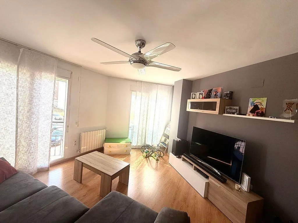 Séjour - Apartment with Balcony in Llombai Area