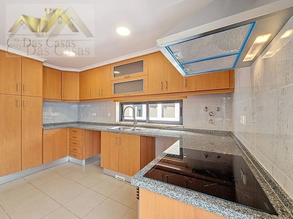 Kitchen - Modern House in Final Renovation in Almada