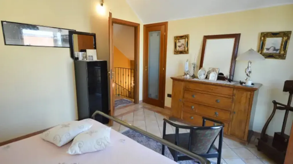 Chambres - Terraced Villa with Balcony in Rossano