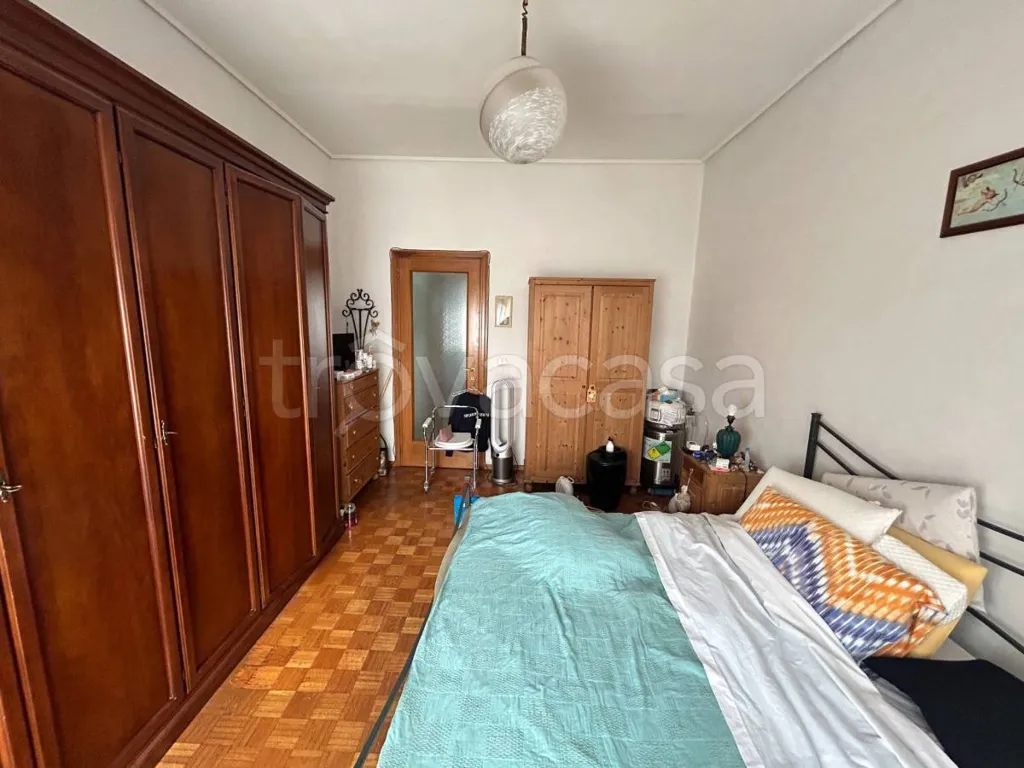 Magamistoad - Quadruplex with Balcony in Cuneo