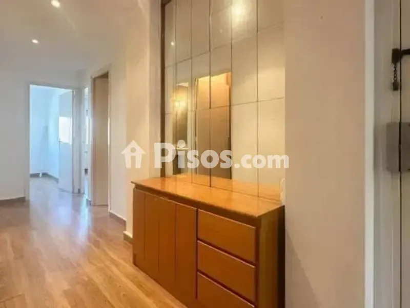 Ingresso - Student Flat with Terrace in El Mercadal