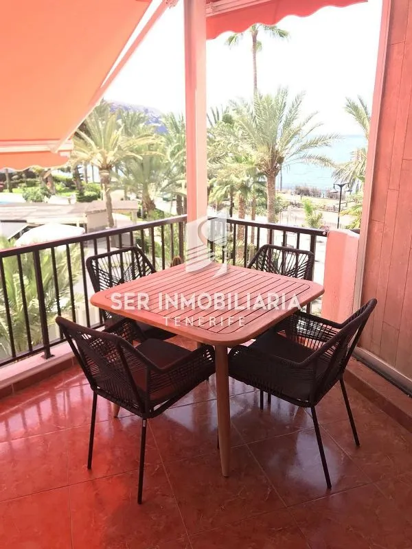 Terrasse - Studio with Sea View and Pool in Los Cristianos
