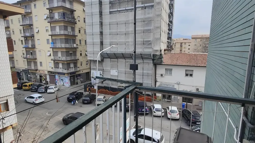 Rõdu - Spacious Apartment with Balconies in Cosenza