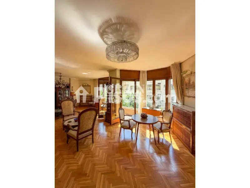 Dining Room - Apartment with Balcony in Albacete Centre