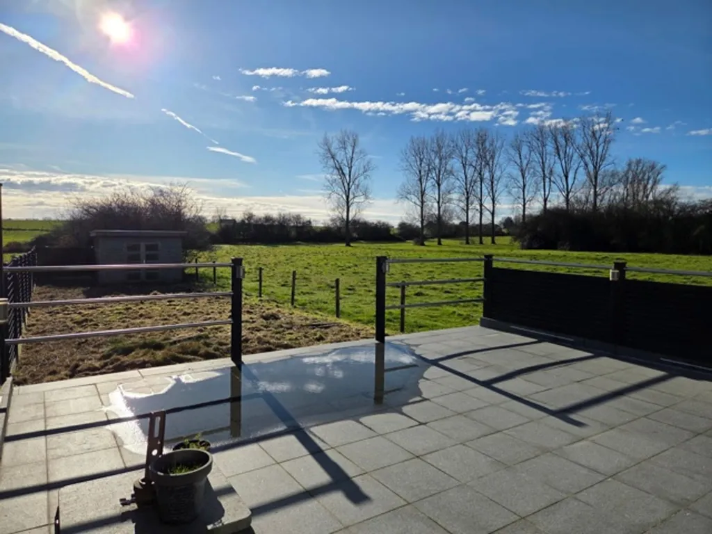 Terrass - Move-in Ready Home with Garden and Terrace