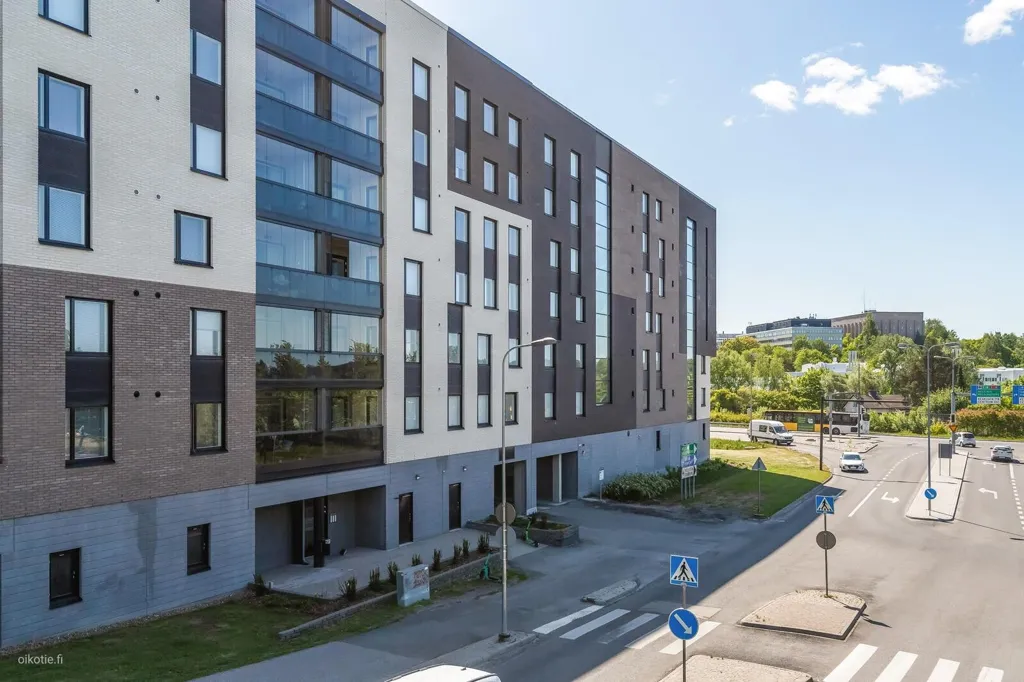 Exterior - Modern Apartment with Balcony in Nummi, Turku