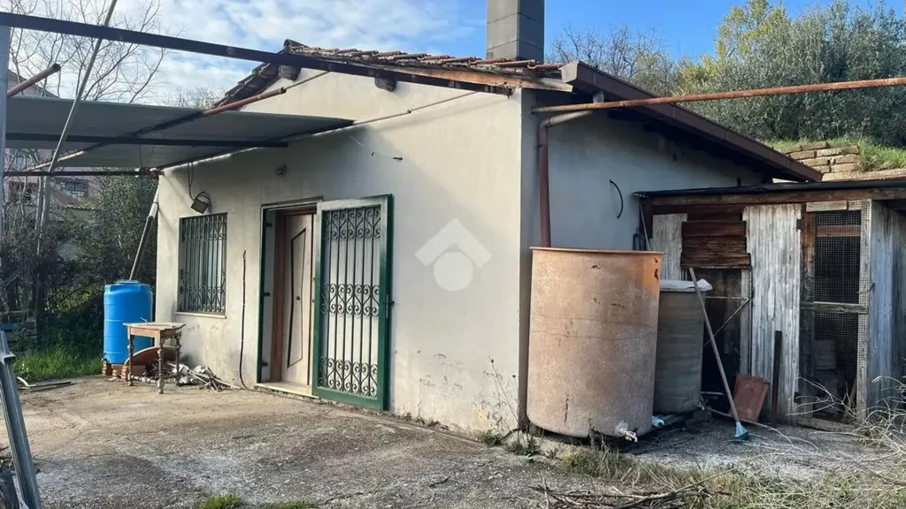 Esterno - Rustic Property with Private Garden in Gallicano Nel Lazio