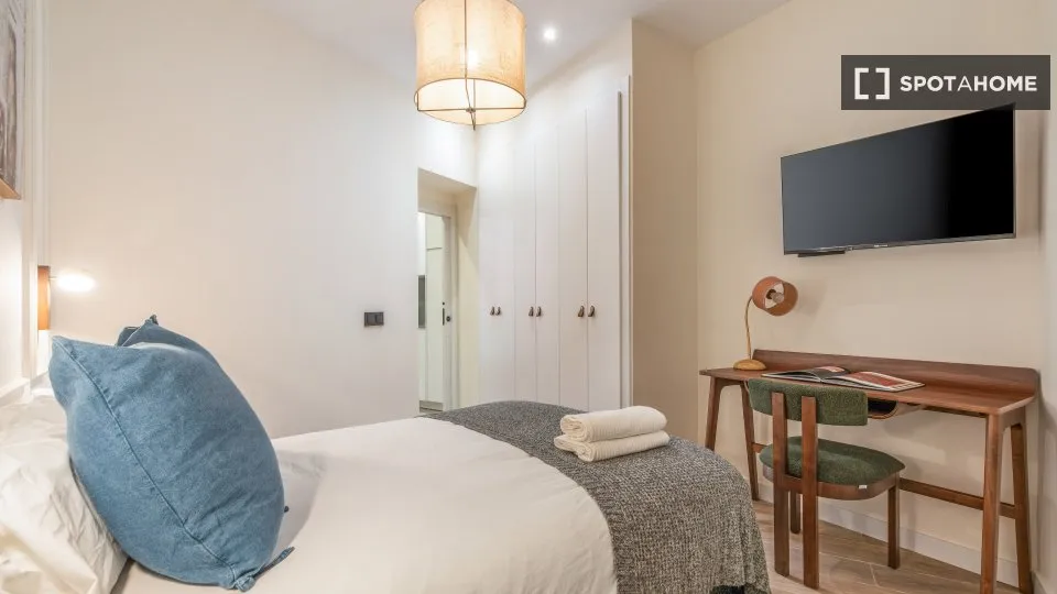 Chambres - 1-Bedroom Apartment in Embajadores, Madrid