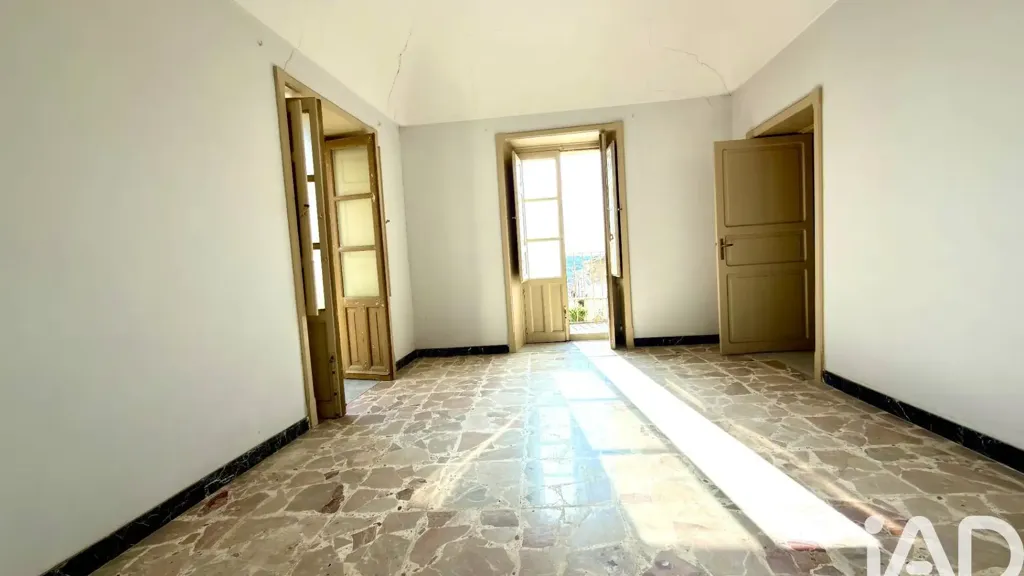 Pièces - Historic House with Baroque Views in Noto