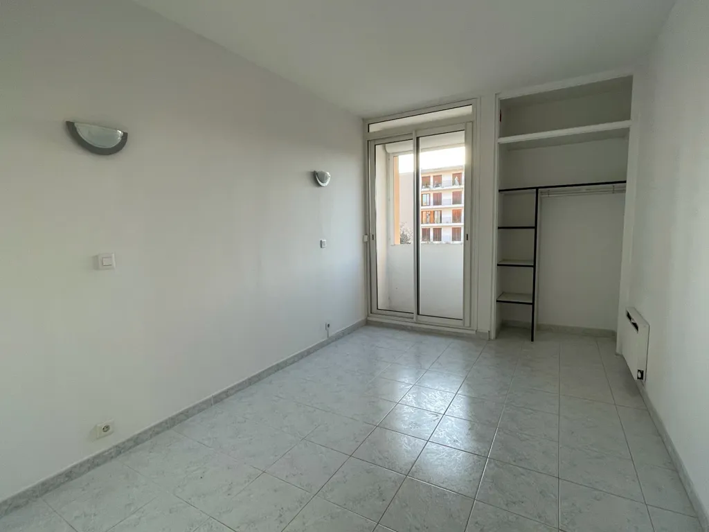 Pièces - Appartement T3 avec Ascenseur à Le Pyanet
