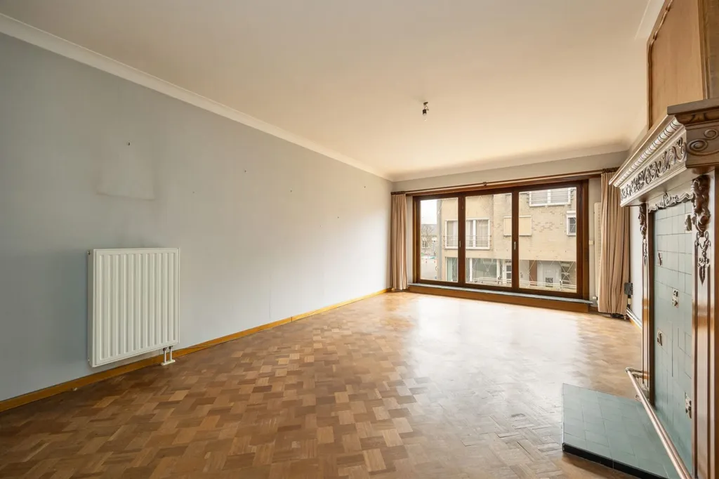 Séjour - Maison à Rénover avec Garage à Blaasveld
