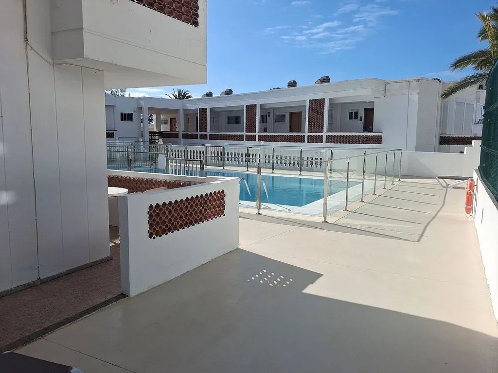 Piscine - 1-Bedroom Apartment with Pool in San Agustín