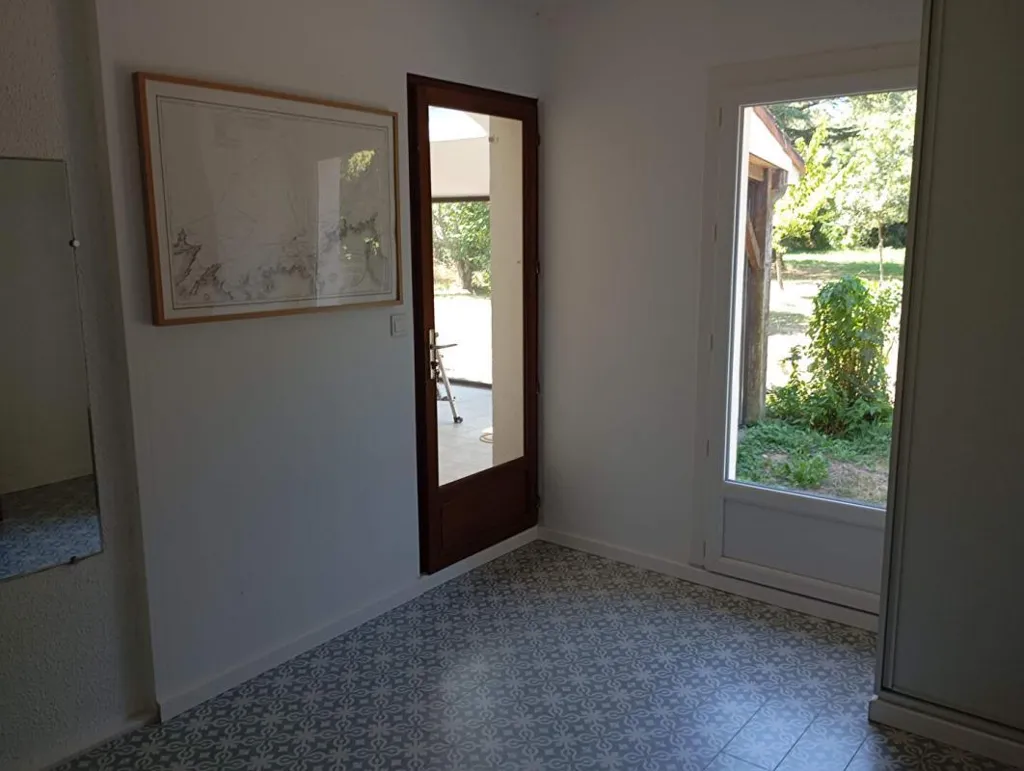 Entrée - Maison Entièrement Rénovée avec Jardin à Château-Thébaud
