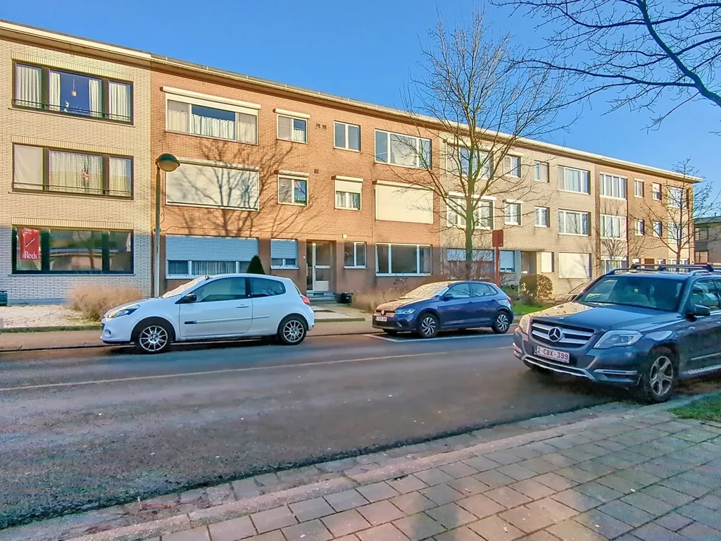 Extérieur - Appartement Rénové avec Terrasse à Edegem