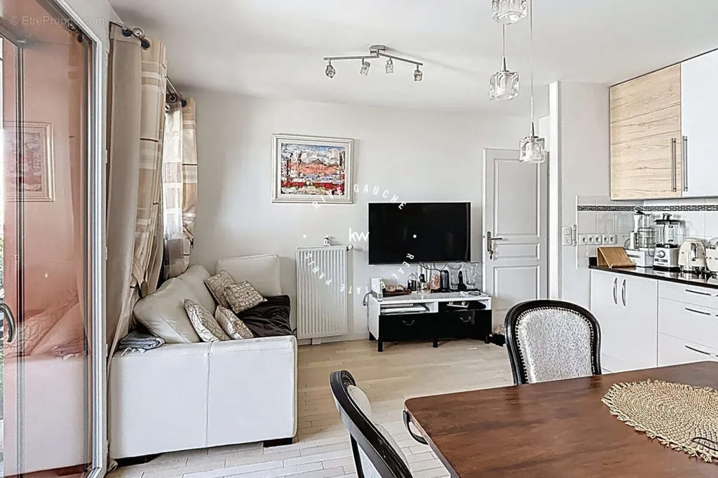 Söögituba - Luxury Flat with Seine View in Boulogne-Billancourt