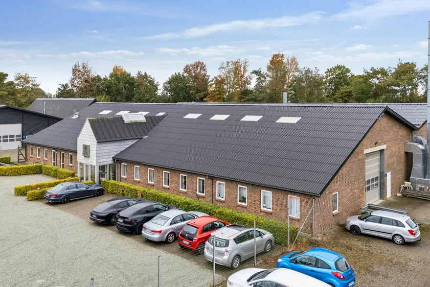 Esterno - Commercial Property with Production Facility in Denmark