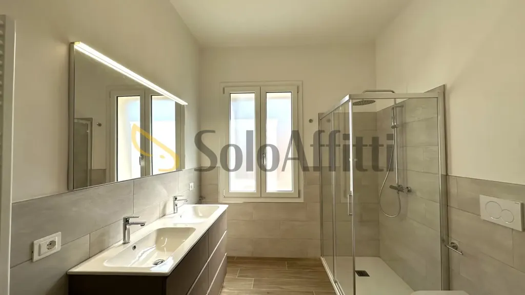 Bathrooms - Ristrutturato Appartamento with Balcony in Forli'