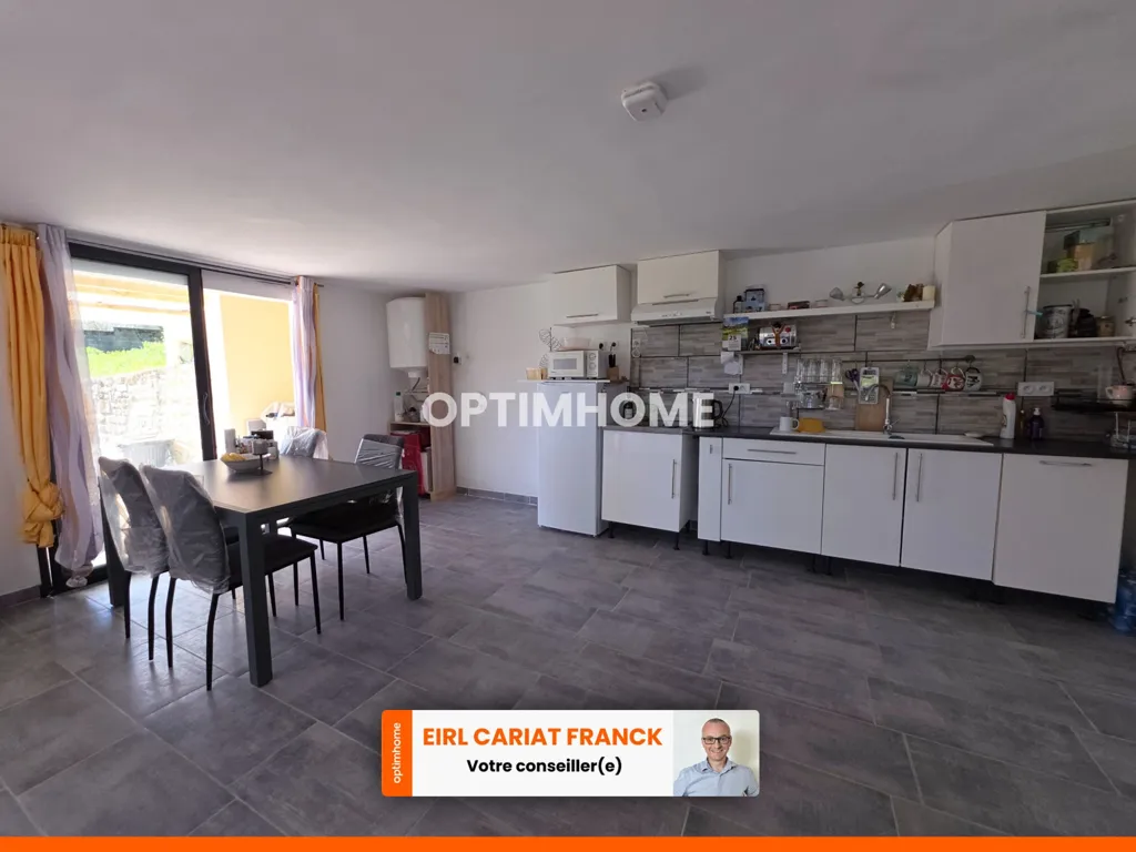 Köök - Panoramic View Renovated House in Fursac