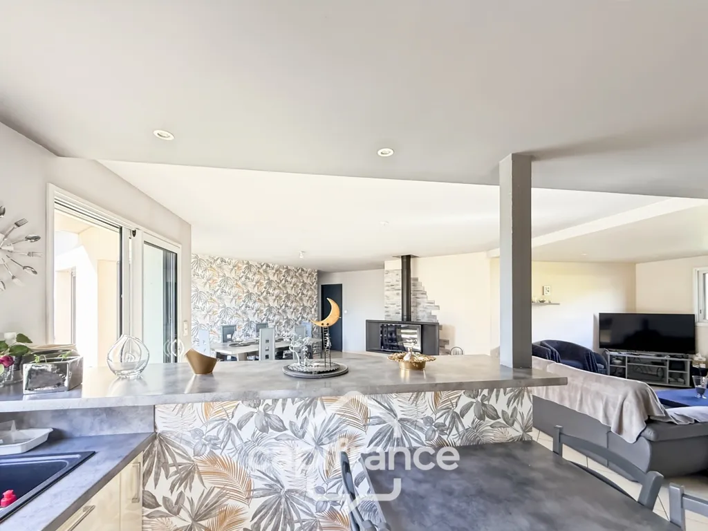 Cucina - Architectural House with Studio in Pontivy