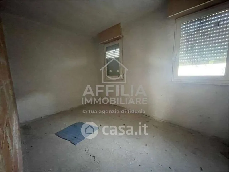 Pièces - Apartment with Private Courtyard in Castelplanio