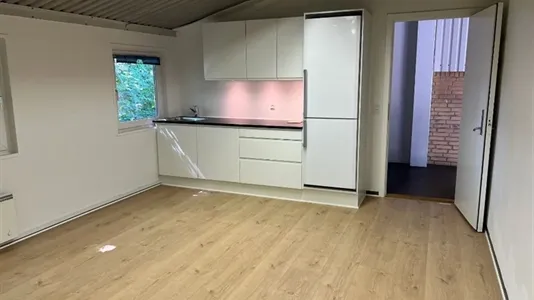 Cucina - Spacious Office with High Ceilings in Viborg