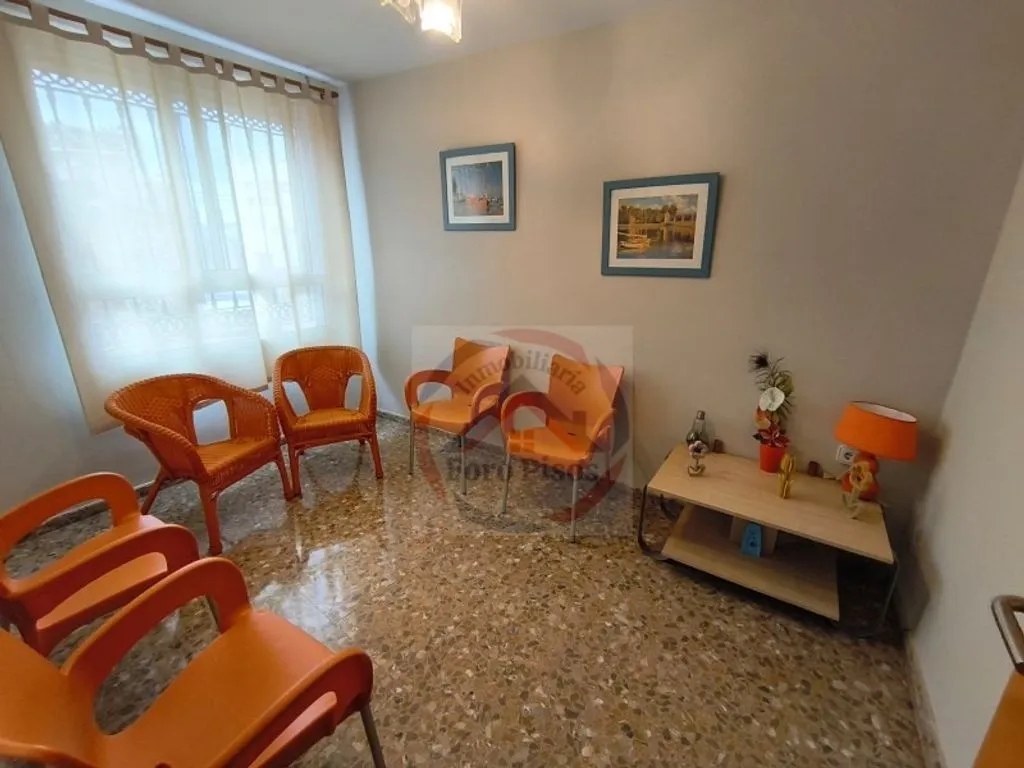 Operational Elderly Care Villa near Xàtiva