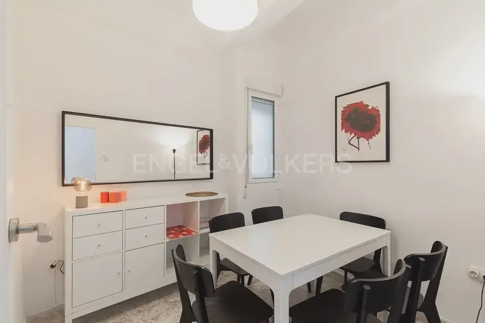 Sala da pranzo - Spacious Flat with High Ceilings in El Botànic