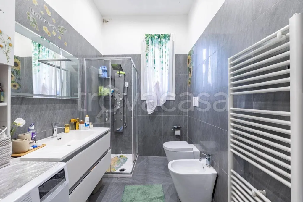 Salles de bain - Trilocale with Terrace in Bordighera