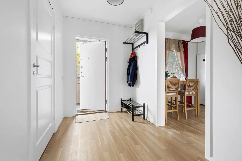 Entrée - 2-Bathroom Flat with Garden in Akalla