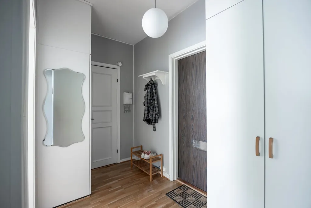 Entrée - Renovated Flat with Balcony in Gubberoparken