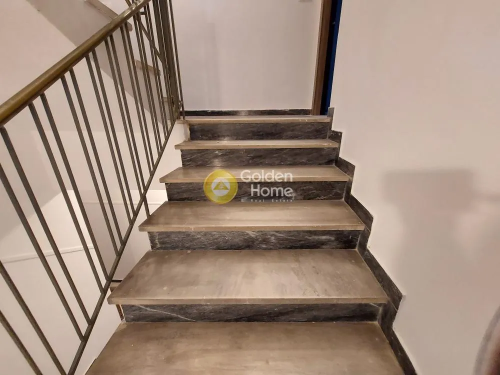 12-room apartment in GR