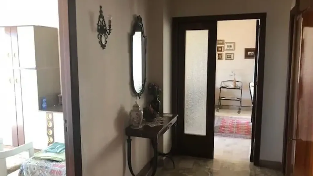 Hallway - Apartment with 3 Bedrooms in Castelvetrano