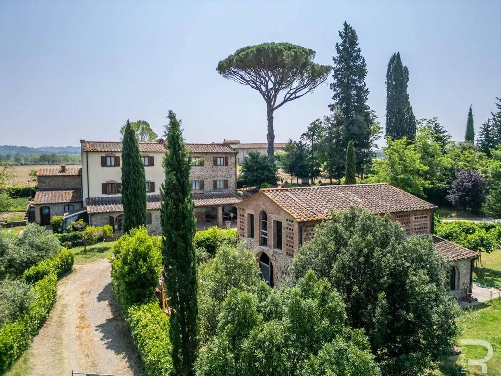 Vista aerea - Rustico with Pool in Terricciola, Tuscany