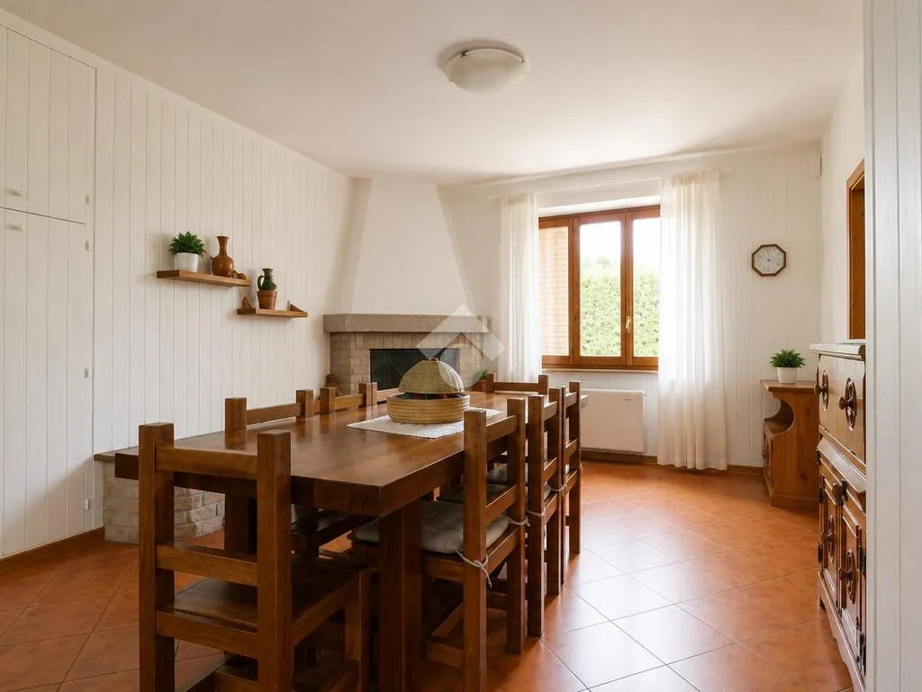 Sala da pranzo - Villa indipendente con giardino a Osimo