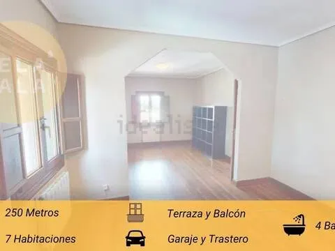 Elutuba - Chalet with Extensive Land in Getxo