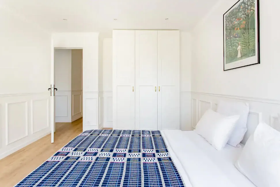 Magamistoad - 4-Piece Apartment with Balconies in Clamart