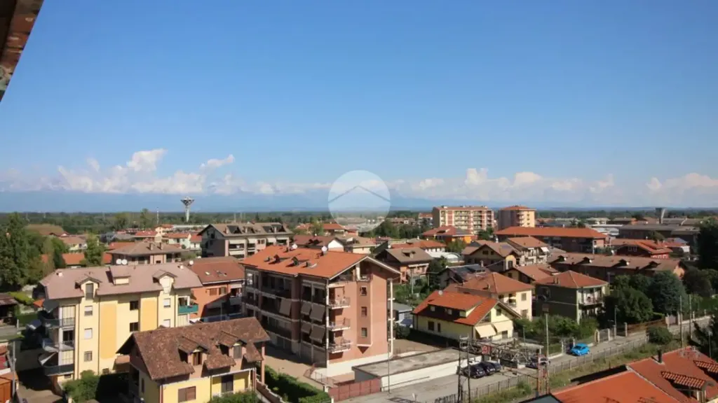 Balcon - Penthouse Apartment with Panoramic View in Brandizzo
