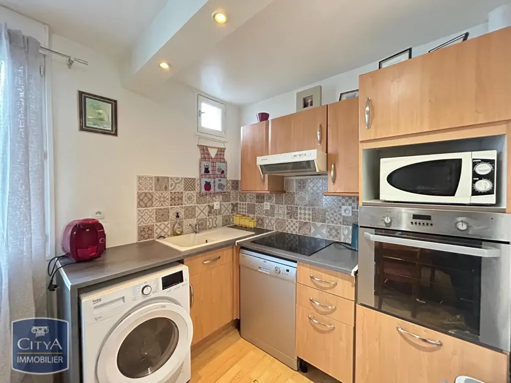 Köök - Furnished Flat with Parking in Orléans