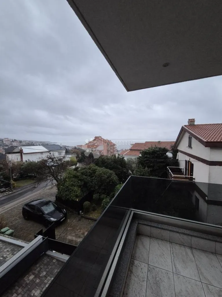 Balcone - Apartment with Garage in Crikvenica Centre