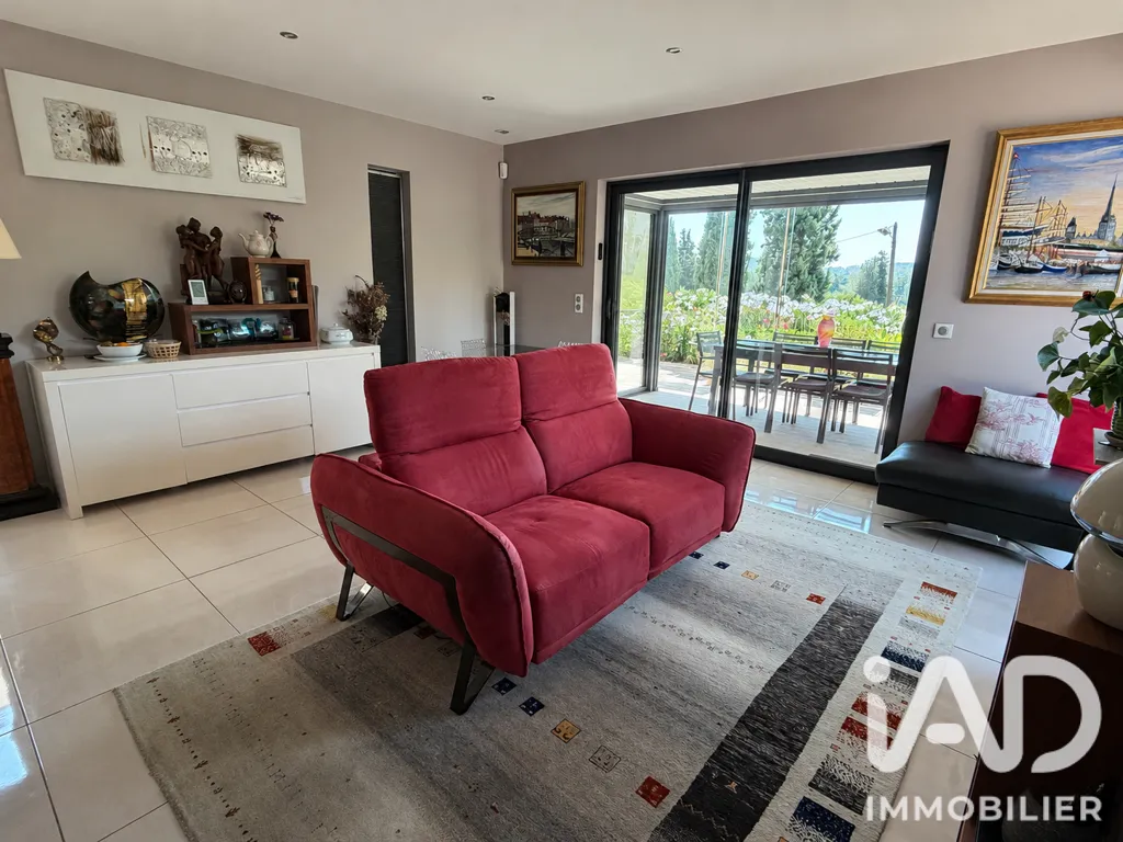 Séjour - Maison d'Architecte avec Jardin à Opio