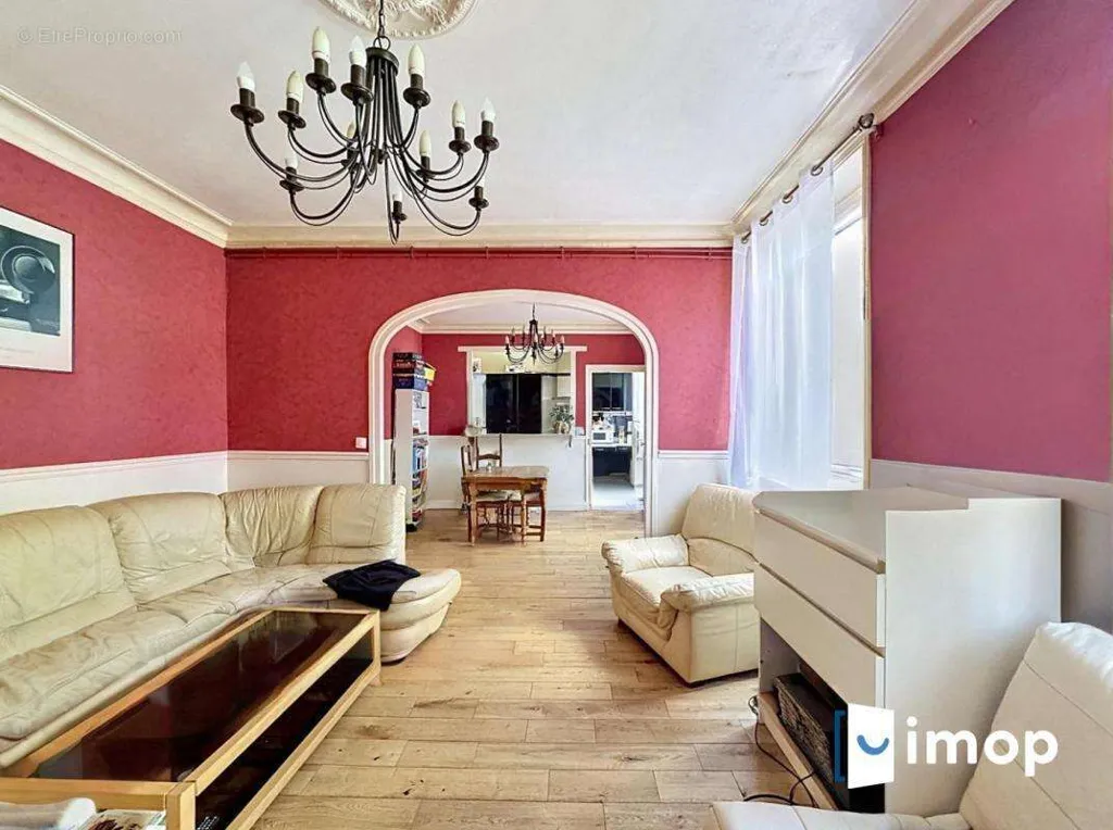 Séjour - Appartement T3 avec Cave près de la Gare de Melun